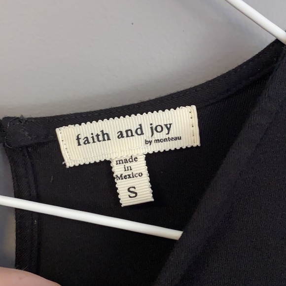 Faith and joy - t-shirt - Picture 3 of 3